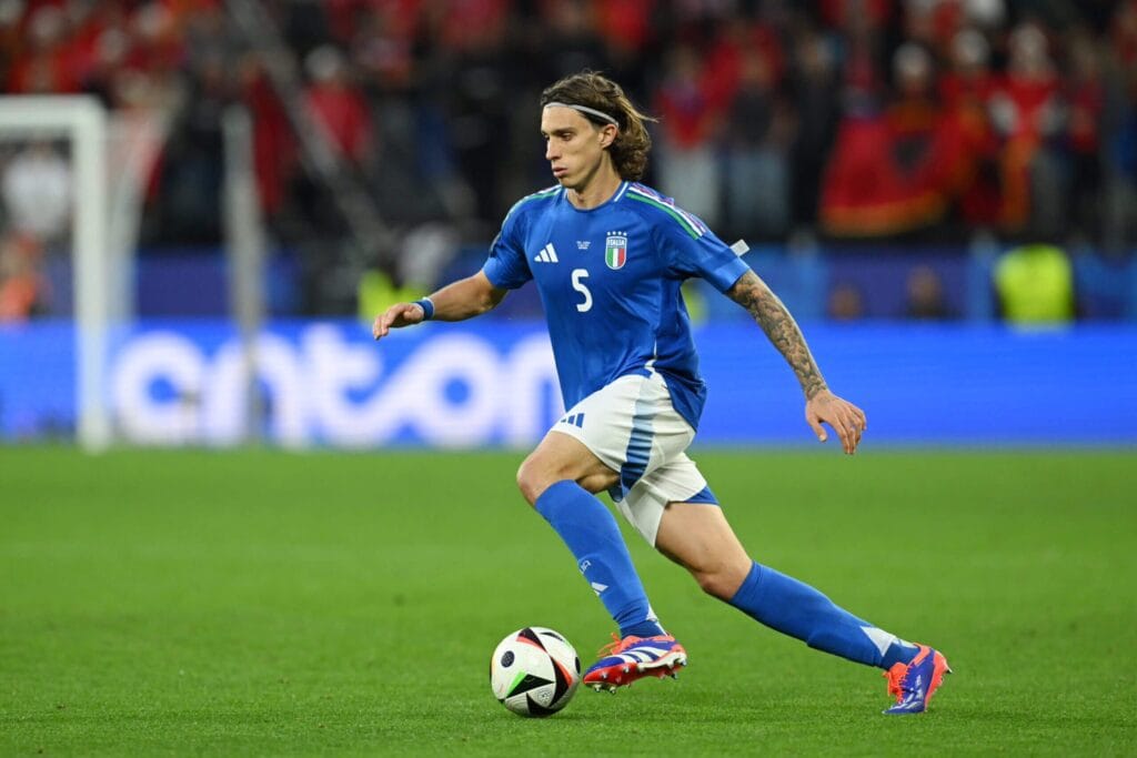 Arsenal's Riccardo Calafiori suffers concerning injury in Italy's victory over France 6 Riccardo Calafiori in action